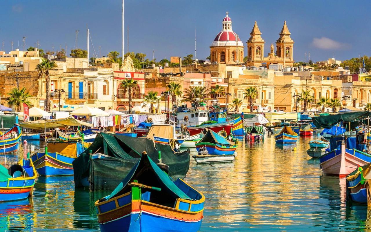 Splendid Seaside Retreat On Spinola Bay Apartment Saint Julian's Екстериор снимка